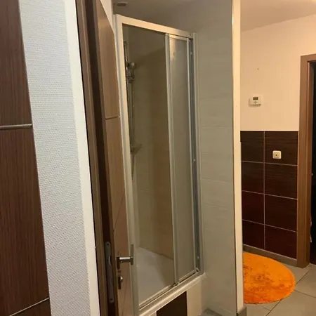 Gastezimmer Laura Mit Doppelbett